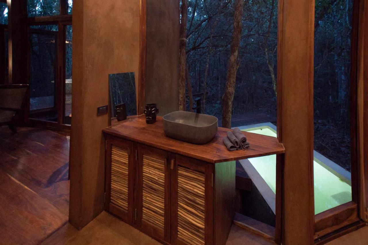 Ojo De Arbol, Boutique Cabin In The Real Jungle Tulum Exterior photo